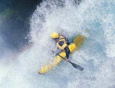 浓眉哥归来点燃赛场激情，利物浦观众见证精彩瞬间